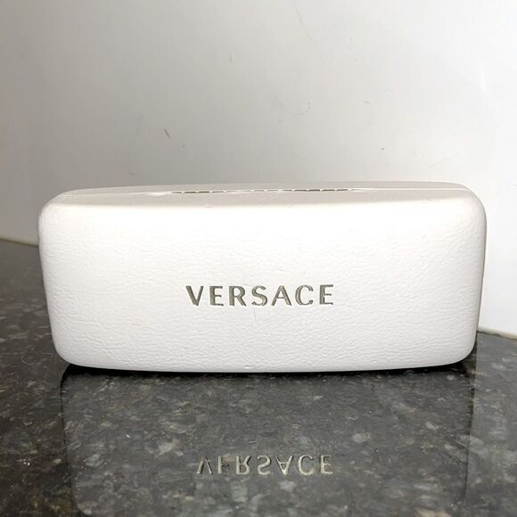 Versace. White/Gold Eye glass case. Designer Brand. - Picture 1 of 6